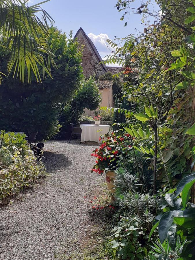 Chambres D'Hotes Le Roussel Le Buisson-de-Cadouin Exterior photo